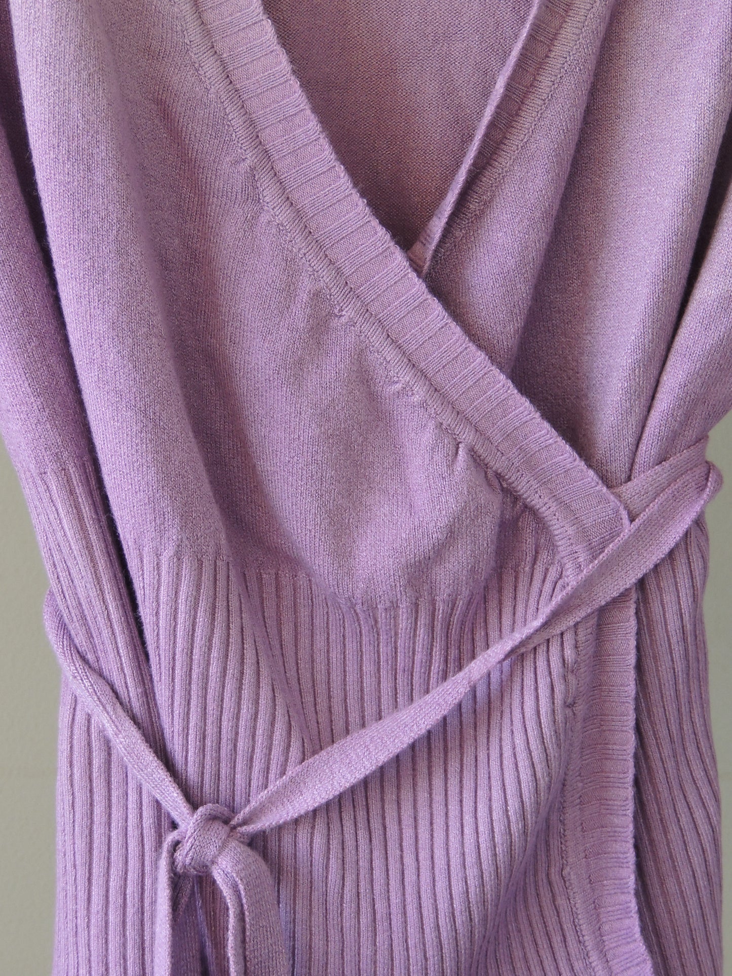 Blusa cruzada color lavanda talle S/M